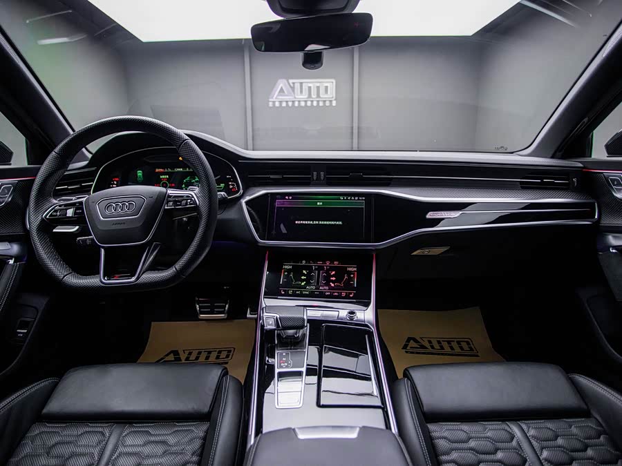 Audi RS 6 2021 immagine di auto #9