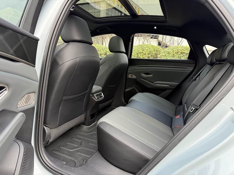 BYD Qin L 2025 car image #9