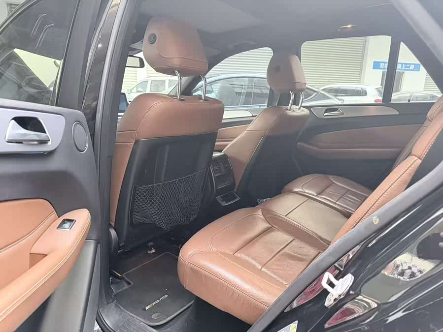 Mercedes-Benz GLE Class 2016 #9 Mercedes-Benz GLE Class 2016 car image #9