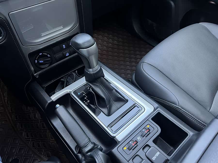 Toyota Land Cruiser Prado 2019 #9 Toyota Land Cruiser Prado 2019 immagine di auto #9