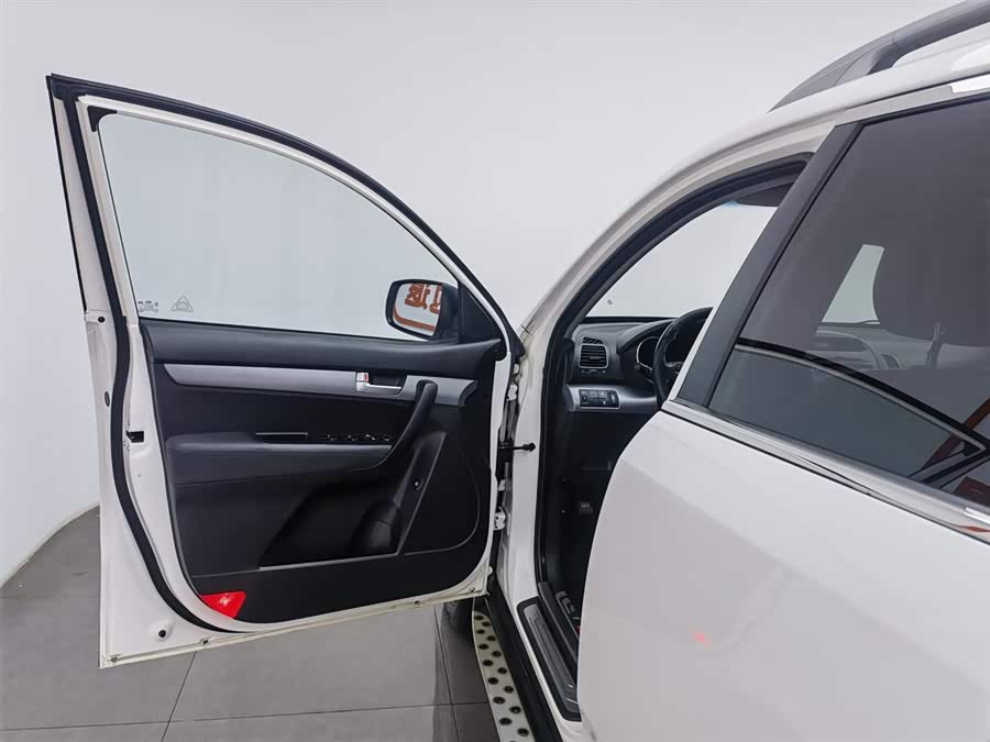 起亚 索兰托 2014 汽车图片 #9