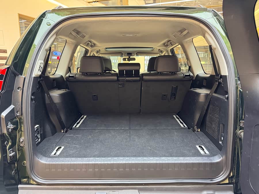 Toyota Land Cruiser Prado 2018 #9 Toyota Land Cruiser Prado 2018 car image #9