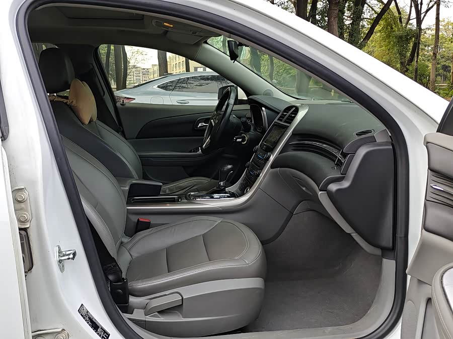 Chevrolet Malibu 2015 imagen de coche #9