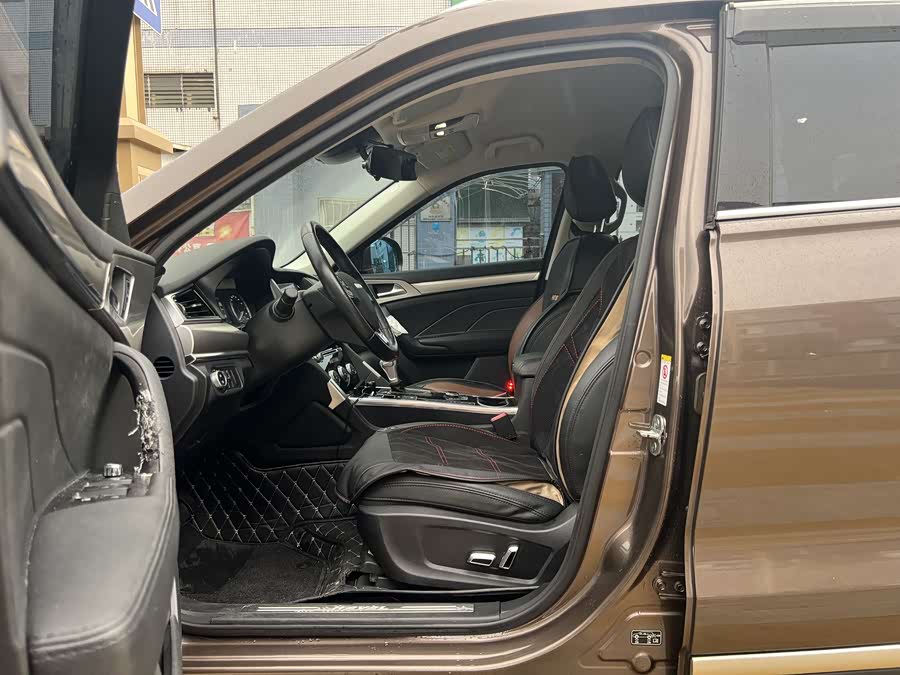 Haval H7 2017 car image #9