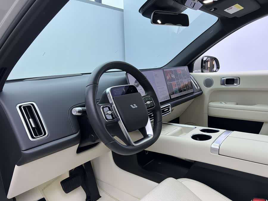 Li L6 2025 imagen de coche #9