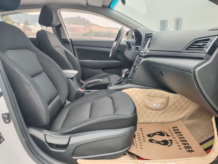 Hyundai Elantra AD 2019 car image #9