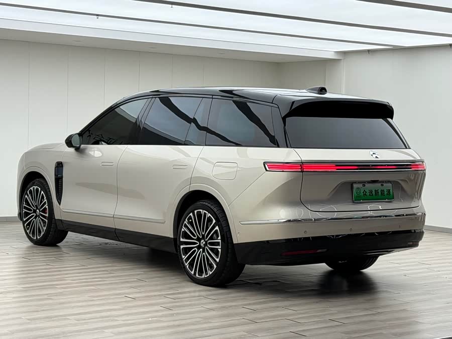 蔚来 蔚来ES8 2025 汽车图片 #9