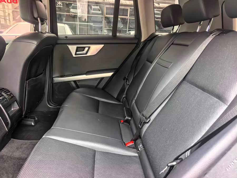 Mercedes-Benz GLK Class 2012 car image #9