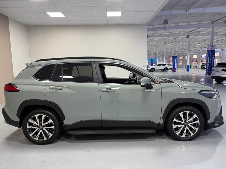 Toyota Corolla Cross 2022 car image #9