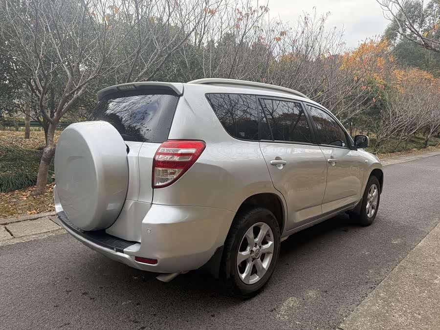 丰田 RAV4荣放 2009 汽车图片 #9