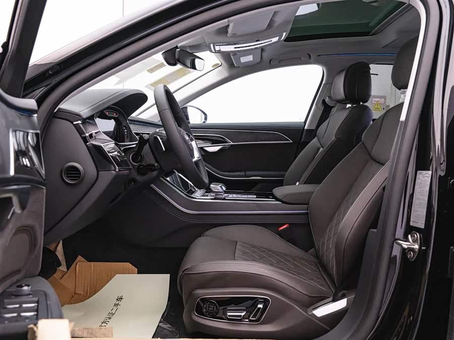 Audi A8 imagen de coche #9