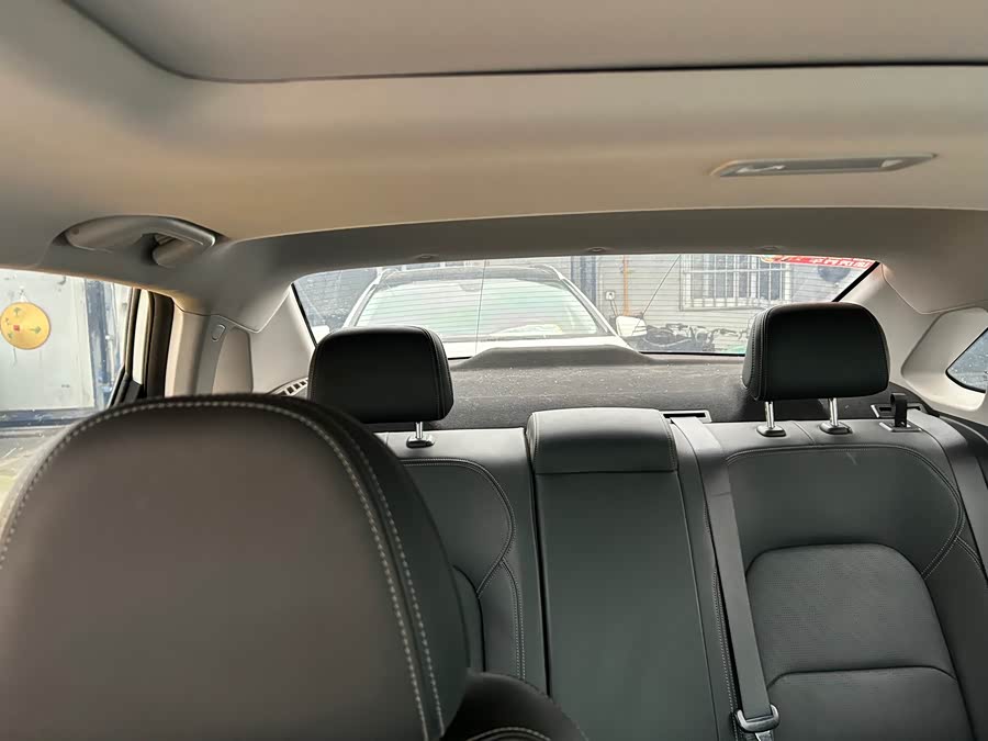 GEELY Emgrand 2022 car image #9