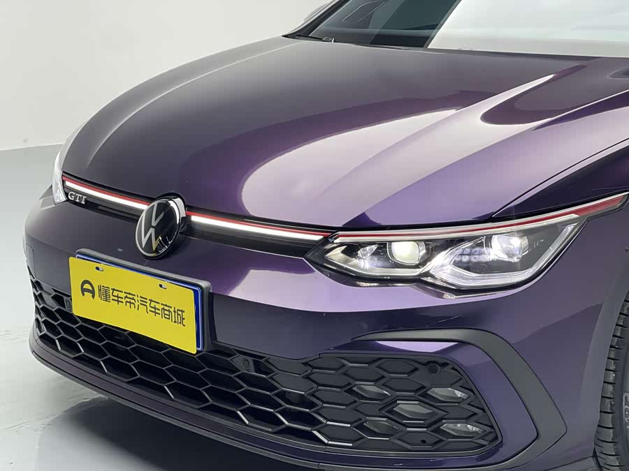 Volkswagen GolfGTI 2024 car image #9