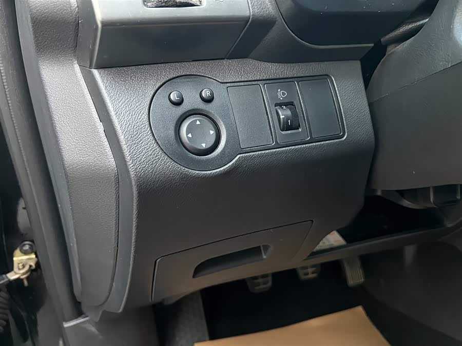 Chery Tiggo 3 2015 car image #9