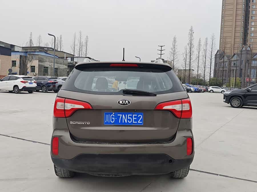 Kia Sorento 2013 car image #9
