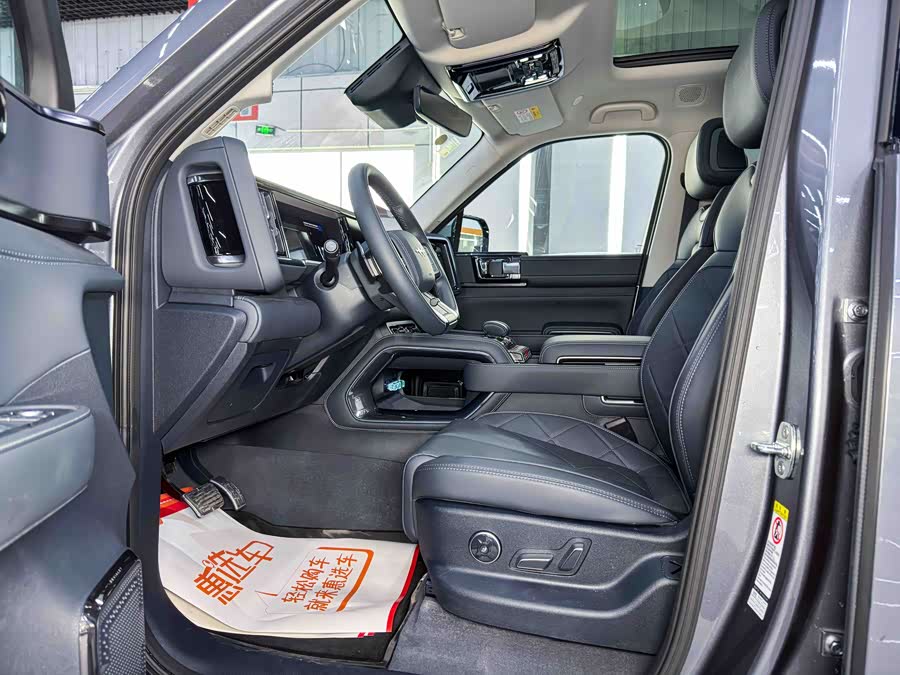 FangChengBao Leopard 5 2025 car image #9