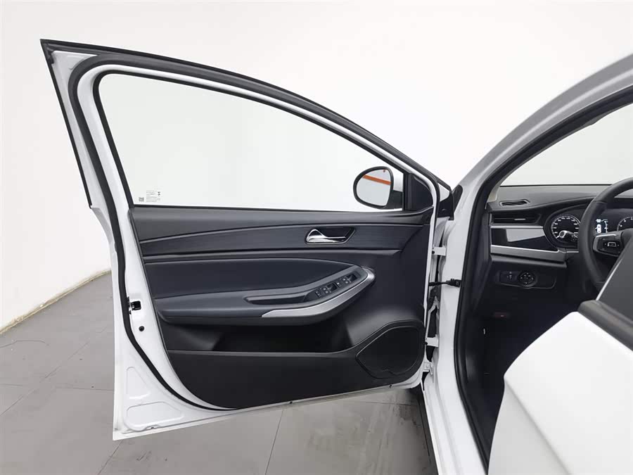 奇瑞 艾瑞泽5 2018 汽车图片 #9