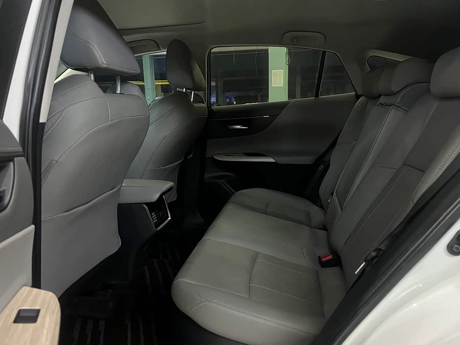 Toyota Harrier 2023 immagine di auto #9