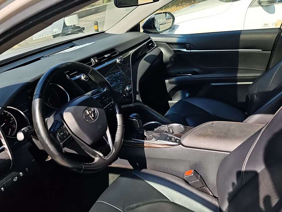 Toyota Camry 2019 #9 Toyota Camry 2019 car image #9