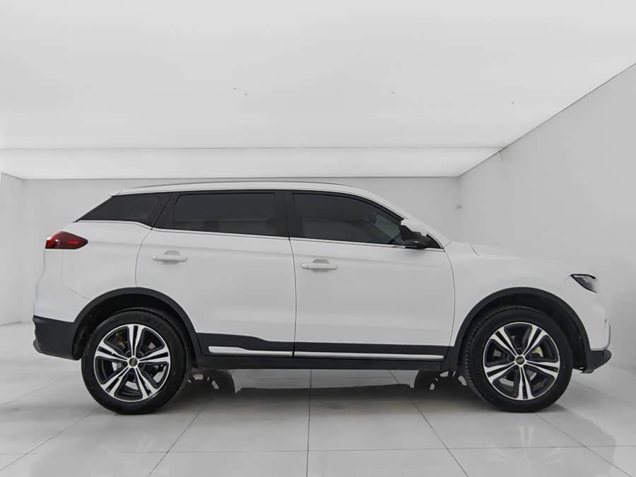 GEELY Boyue 2023 immagine di auto #9