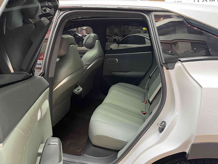 Deepal S07 2025 immagine di auto #9