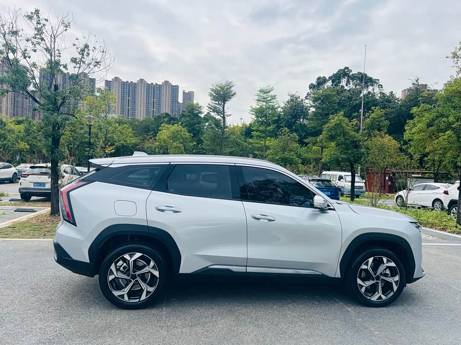 GEELY Boyue L 2023 car image #9