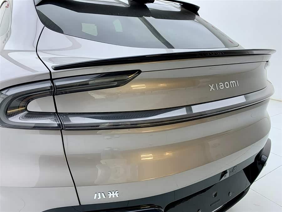 MI YU7 2025 car image #9