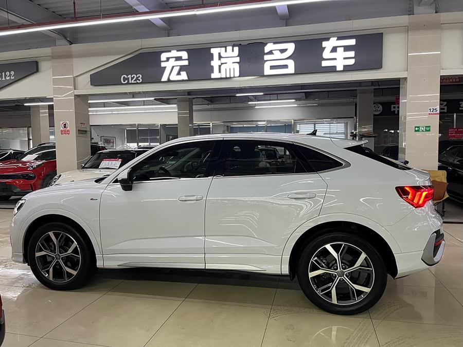 Audi Q3 Sportback 2020 изображение автомобиля #9