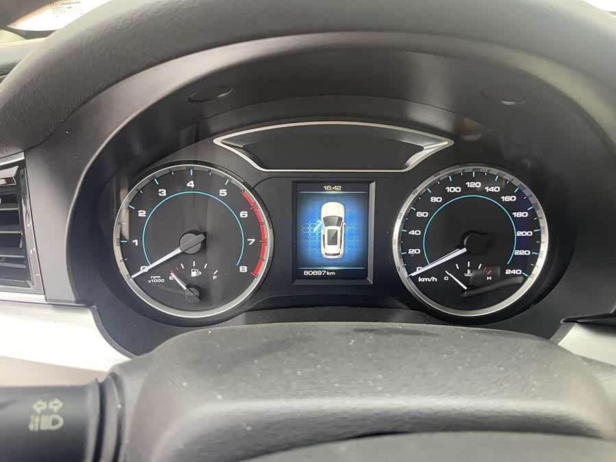 Haval H7 2018 car image #9