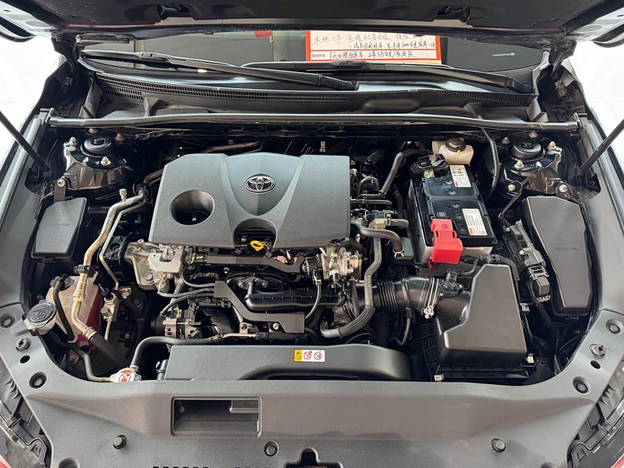 Toyota Avalon 2020 car image #9