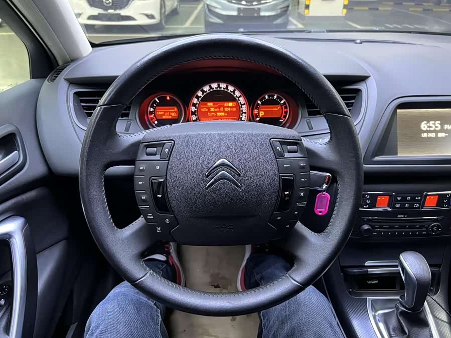 Citroen C5 2016 car image #9