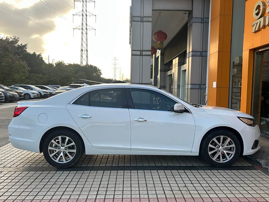 Chevrolet Malibu 2017 car image #9