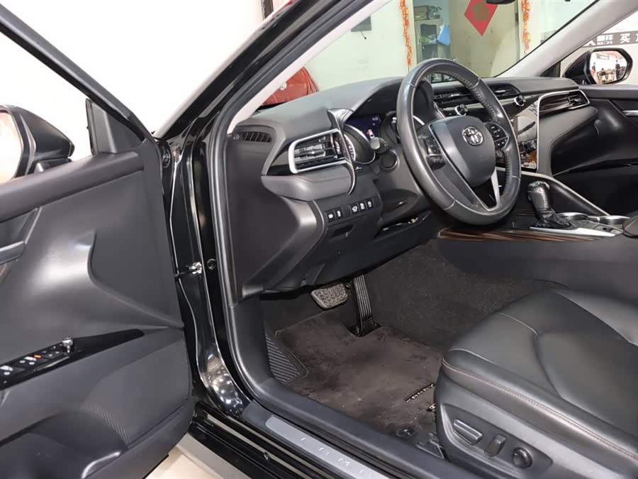 Toyota Camry 2021 #9 Toyota Camry 2021 car image #9