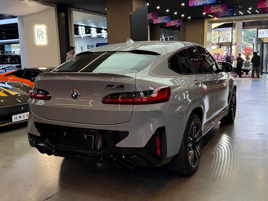 BMW X4 M 2022 immagine di auto #9