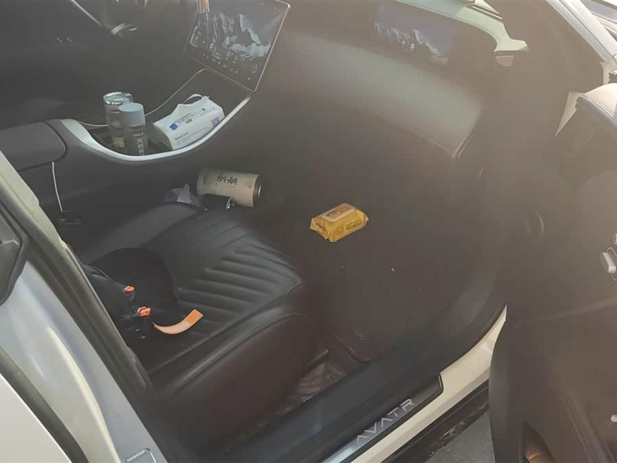 Avatr 11 2024 #9 Avatr 11 2024 car image #9