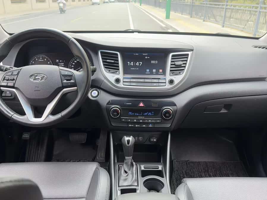 Hyundai Tucson 2016 #9 Hyundai Tucson 2016 car image #9