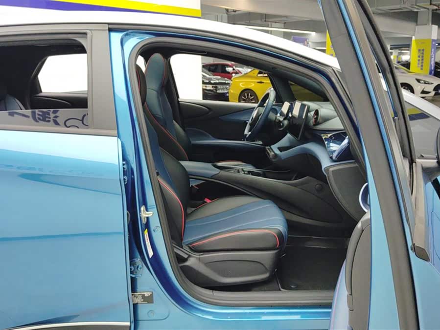 BYD Dolphin 2022 car image #9