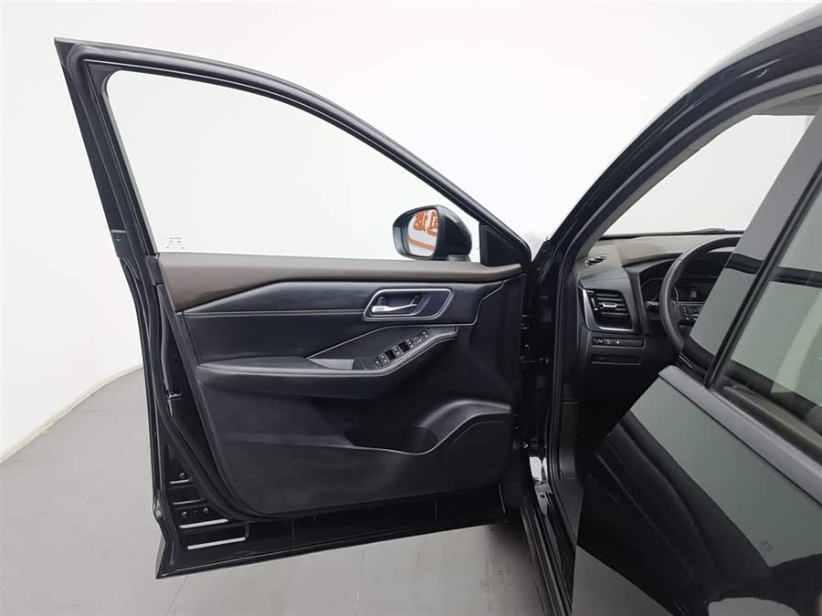 Nissan X-Trail 2024 imagem de carro #9