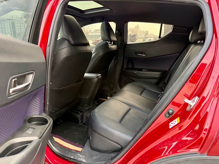 Toyota C-HR 2020 immagine di auto #9