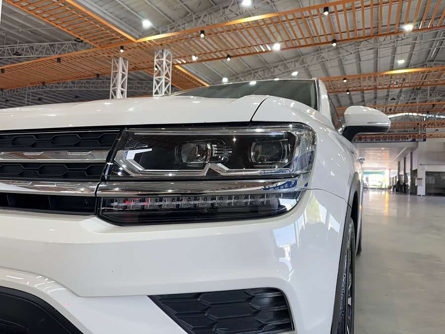 Volkswagen Tharu 2021 immagine di auto #9