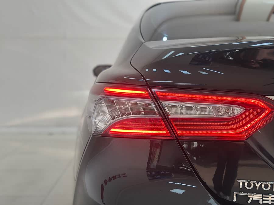 Toyota Camry 2018 car image #9