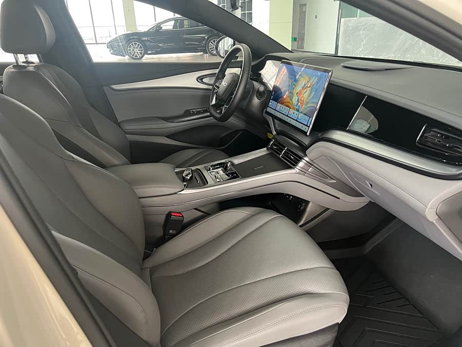 BYD Seal 07 DM-i 2024 #9 BYD Seal 07 DM-i 2024 car image #9