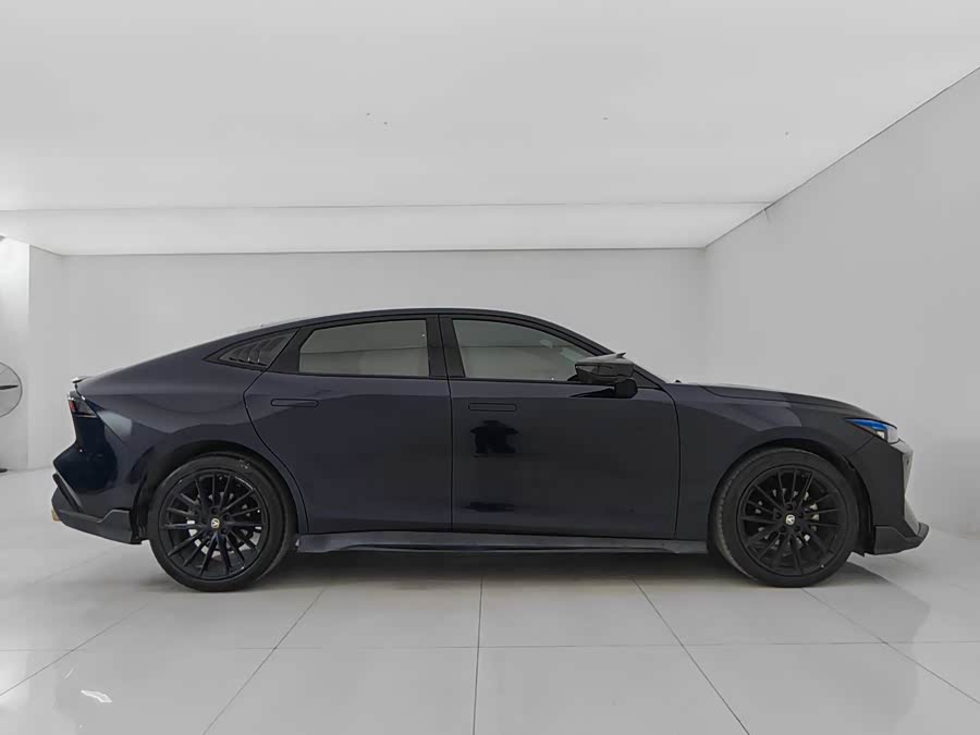 Changan UNI-V 2024 #9 Changan UNI-V 2024 car image #9