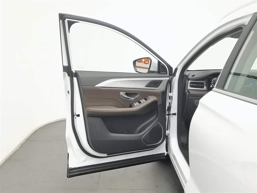 Jetour 2025 #9 Jetour 2025 car image #9