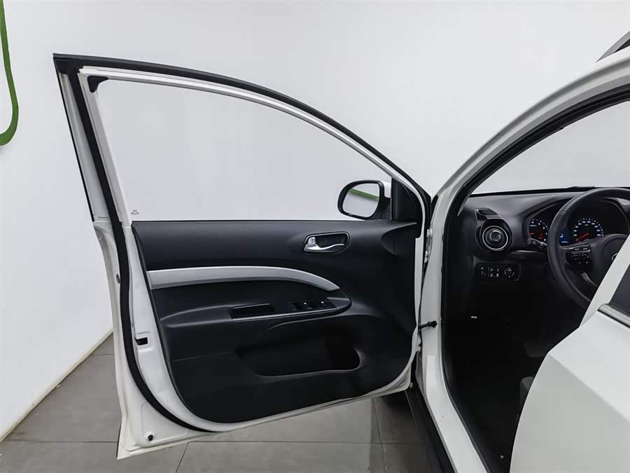 Kia KX1 2019 car image #9