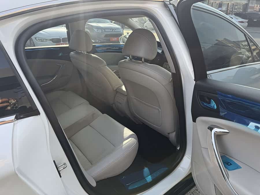 Citroen C5 2010 immagine di auto #9