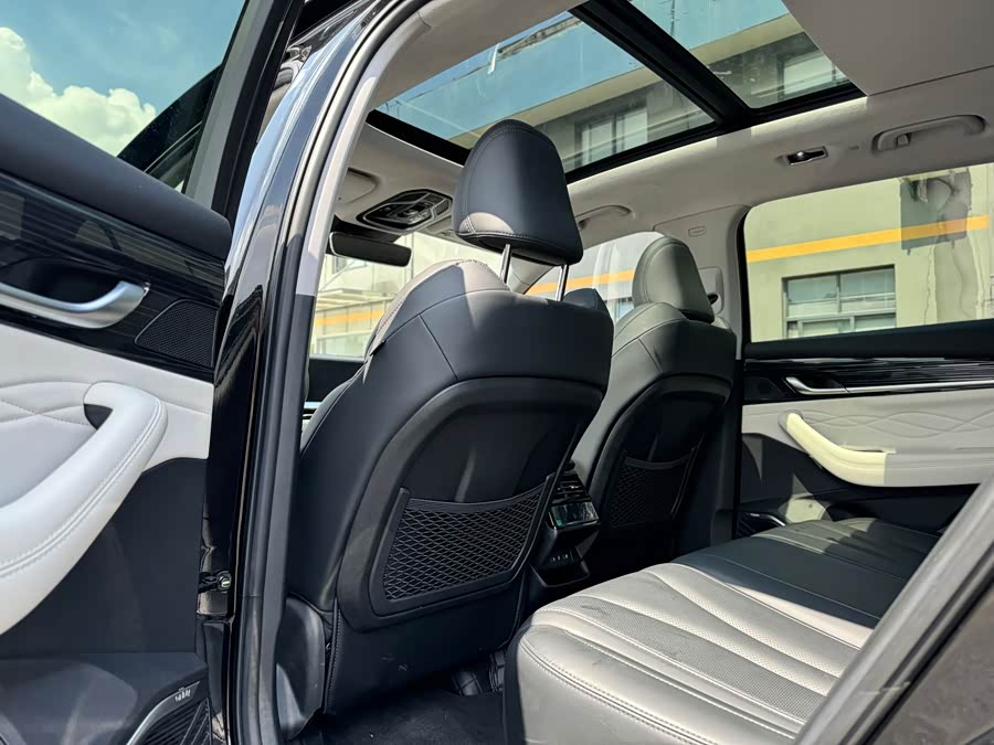 GEELY Monjaro 2023 صورة سيارة #9