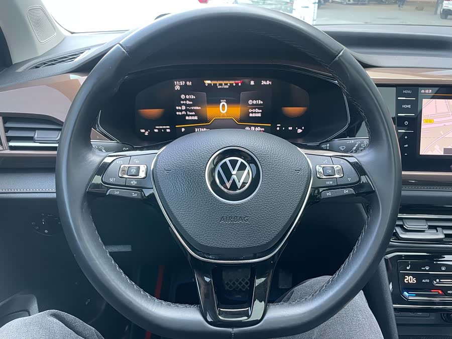 Volkswagen Tharu 2022 car image #9
