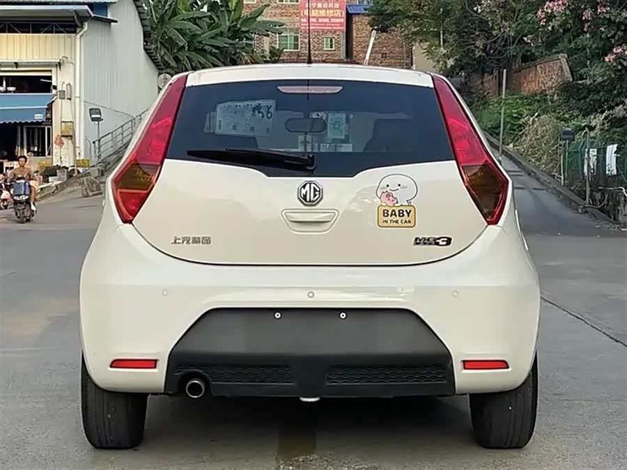 MG 3 2014 car image #9