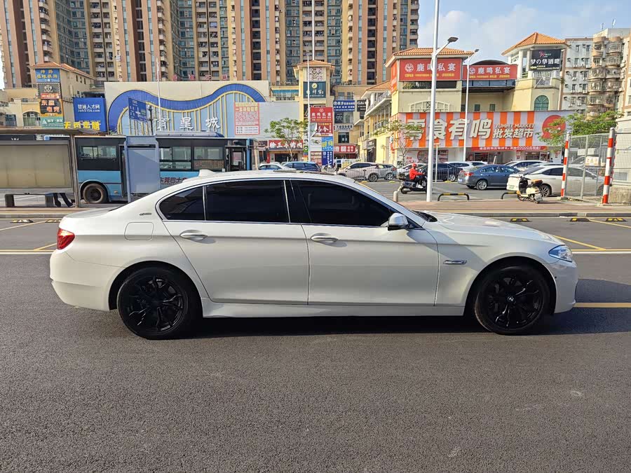 BMW 5 Series New Energy 2016 car image #9